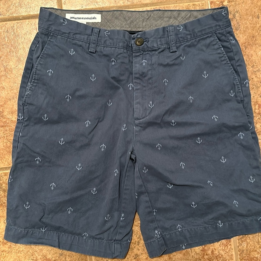 Men’s 32 shorts